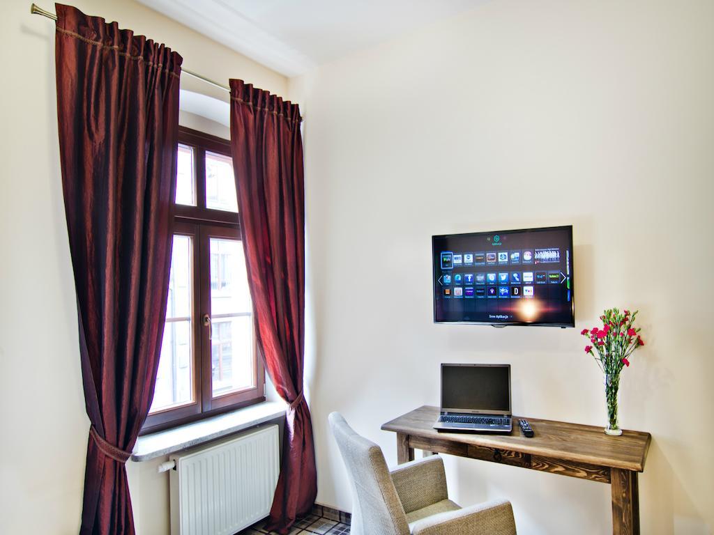 Five Stars Bed&Breakfast Lejlighedshotel Wrocław Værelse billede